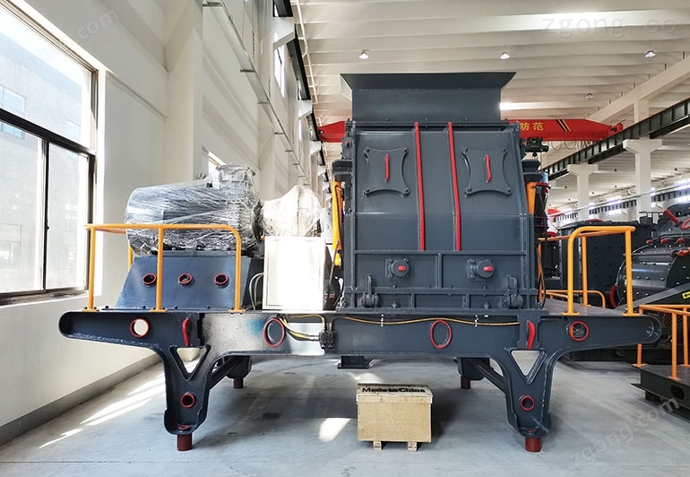 可逆錘式破碎機